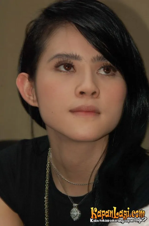 angel lelga