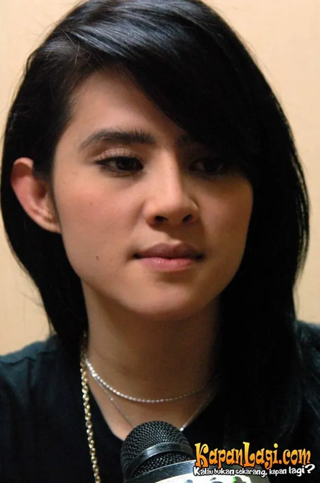 angel lelga