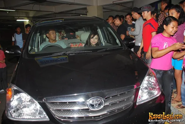 aura kasih