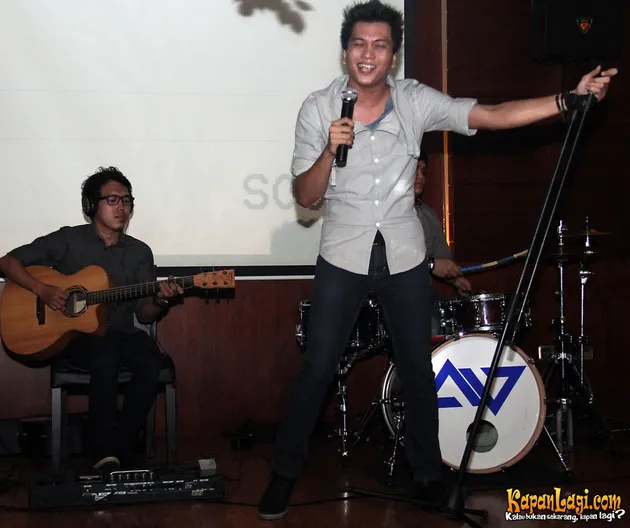 Avanindra dan Ifan Govinda