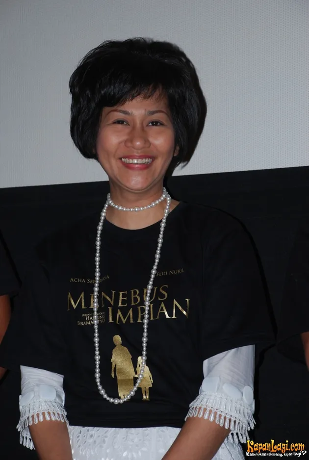 ayu diah pasha
