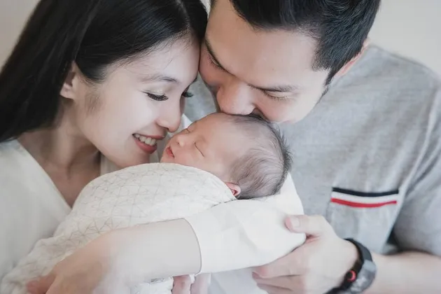 baby raphael anak sandra dewi