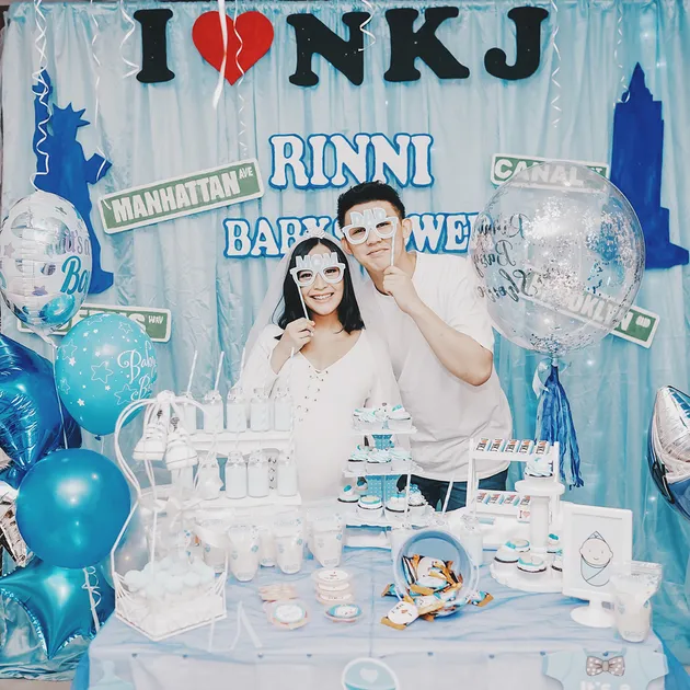 baby shower rinni wulandari
