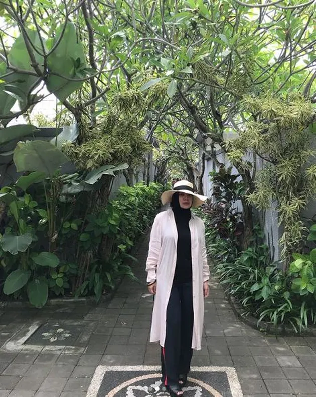 Liburan Sarita Abdul Mukti