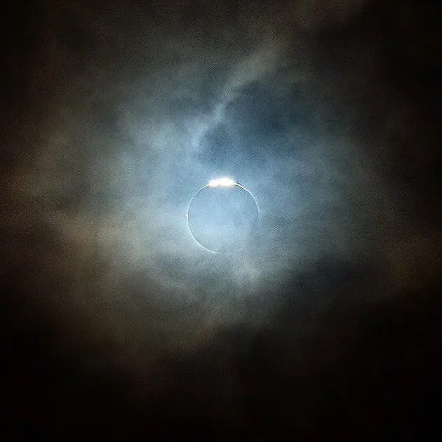 gerhana matahari total 09 maret 2016