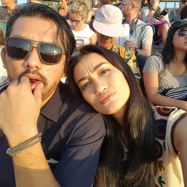 Bak Honeymoon, Inilah Potret Liburan Rio Dewanto-Atiqah Hasiholan