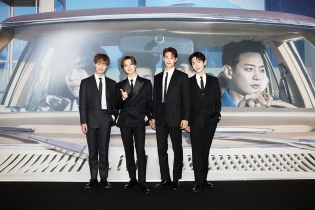 Prince Charming! 10 Handsome Photos of SHINee at the Press Conference for the Release of the Album 'Don't Call Me', Appearing in Matching Suits