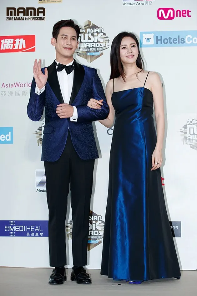 Red Carpet MAMA 2016