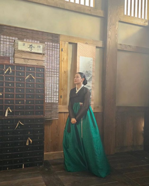 To Star in the Sequel 'JEWEL IN THE PALACE', 10 Photos of Lee Young Ae Wearing Hanbok - Absolutely Ageless Compared to 20 Years Ago