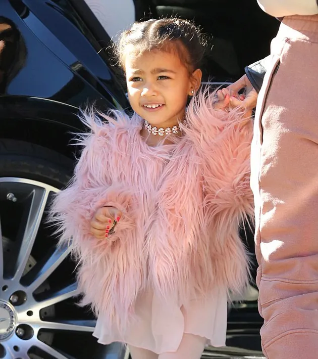 Foto North West, Balerina Sosialita