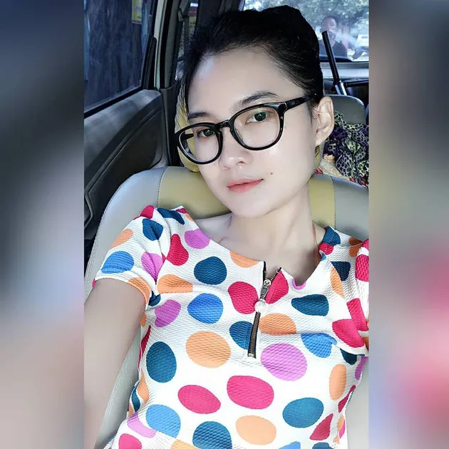 BANGUN TIDUR - SANTAI, BEGINI WAJAH NELLA KHARISMA TANPA ...
