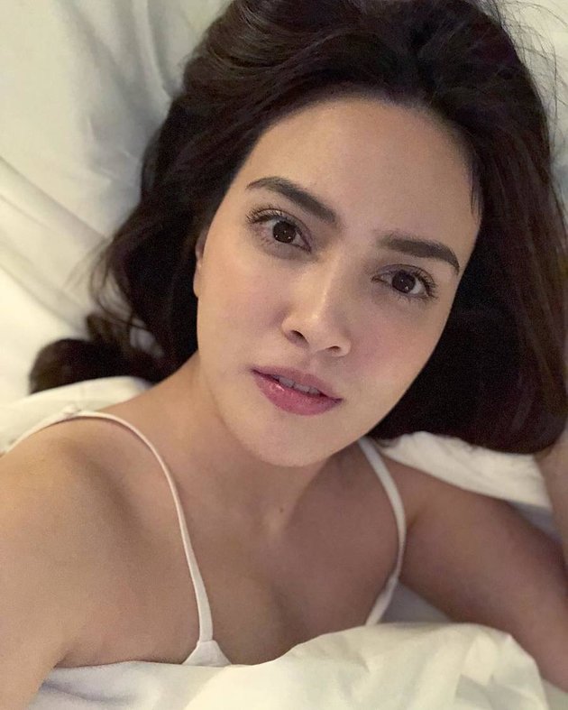 Beautiful Even When Waking Up, Shandy Aulia's Pillow Face Portrait Without Make Up Successfully Mesmerizes