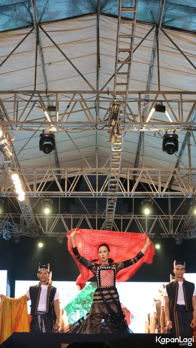 Fashion Show Banyuwangi Batik Festival