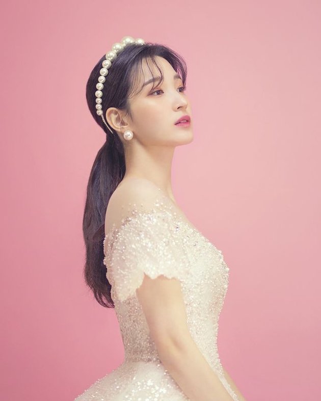 Newly Divorced from Minhwan FT Island, 10 Pictures of Yulhee, Mother of 3 Children who Always Looks Perfectly Beautiful - Getting Thinner Becomes the Spotlight