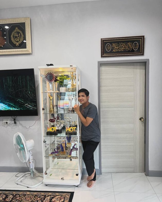 Just Celebrated, 8 Pictures of Jirayut's Luxurious and All-White House Corners in Thailand - Proof of a Brilliant Career in Indonesia