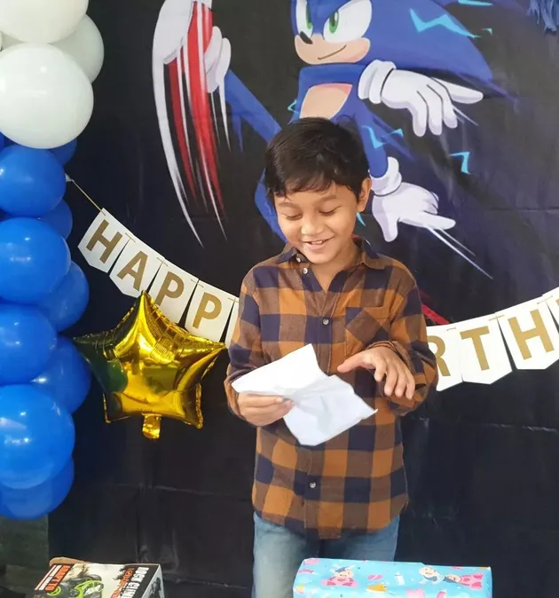 Nini Carlina Anak Autis Berkebutuhan Khusus