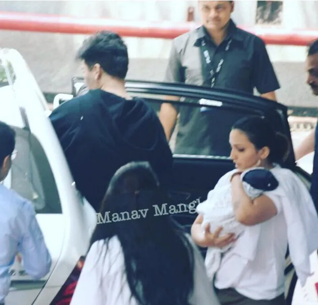 BAWA PULANG BAYINYA DARI RS, KARAN JOHAR SIAPKAN KAMAR 