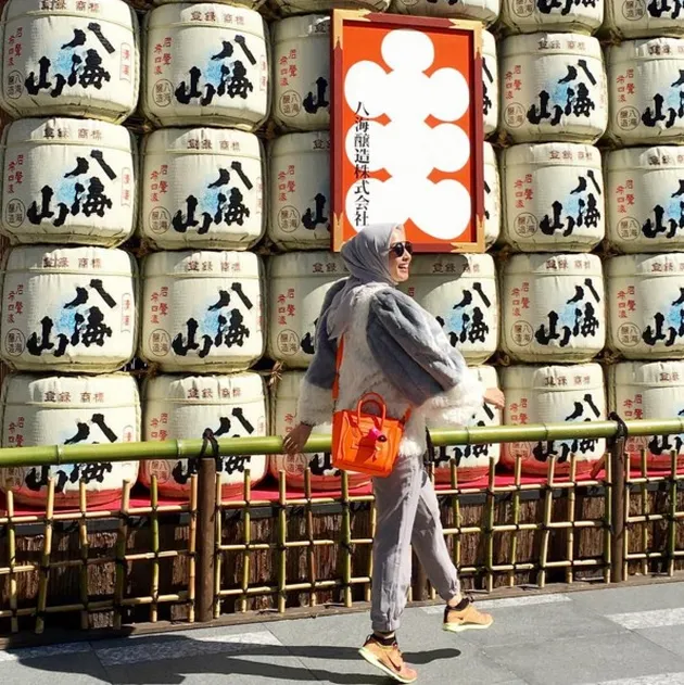 Laudya Cynthia Bella Liburan ke Jepang