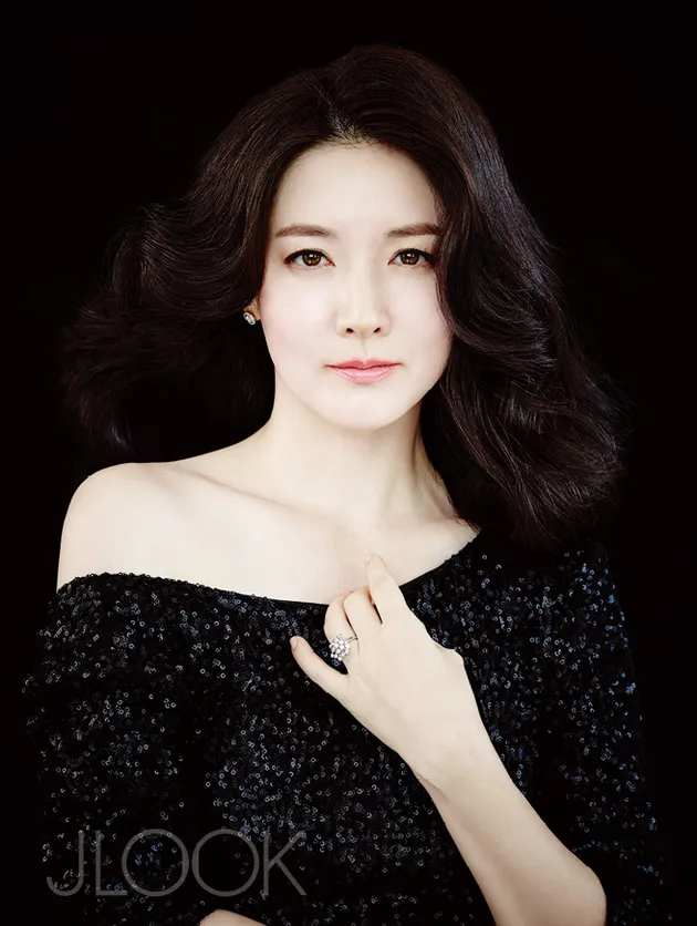 Lee Young Ae