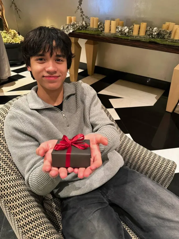 Noah Sinclair makin ganteng
