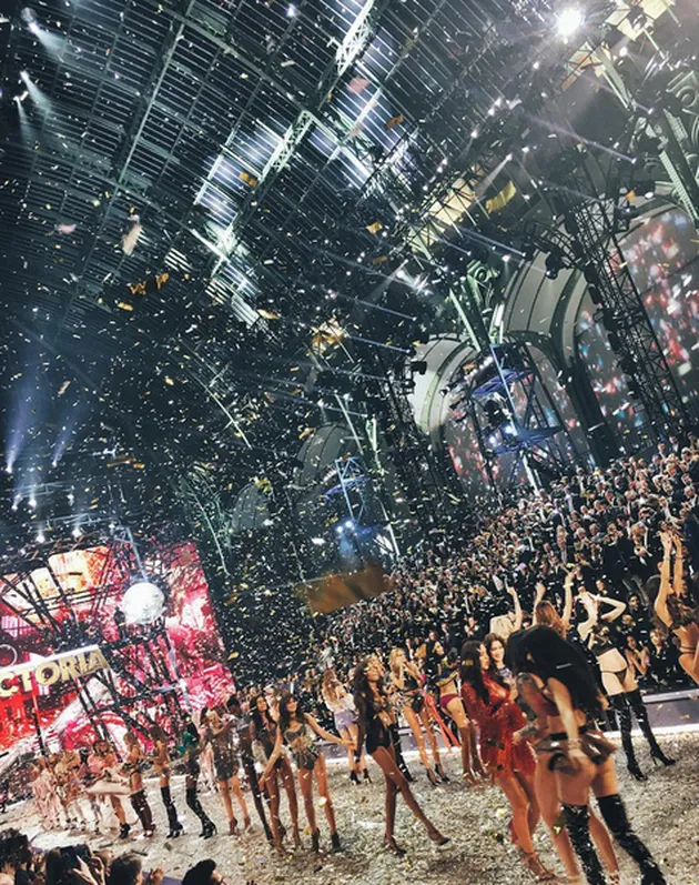 Victoria\&#039;s Secret Fashion Show 2016