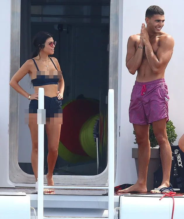 Kourtney Kardashian &amp; Pacar