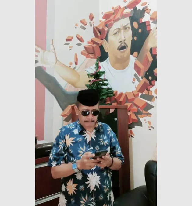 polo srimulat dan pacar