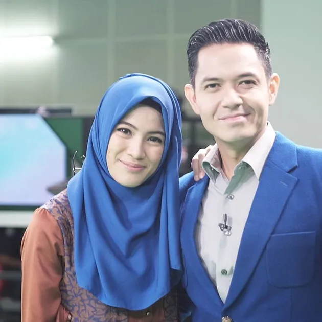 BEDA USIA BELASAN TAHUN, PASANGAN SELEB INI BAHAGIA 