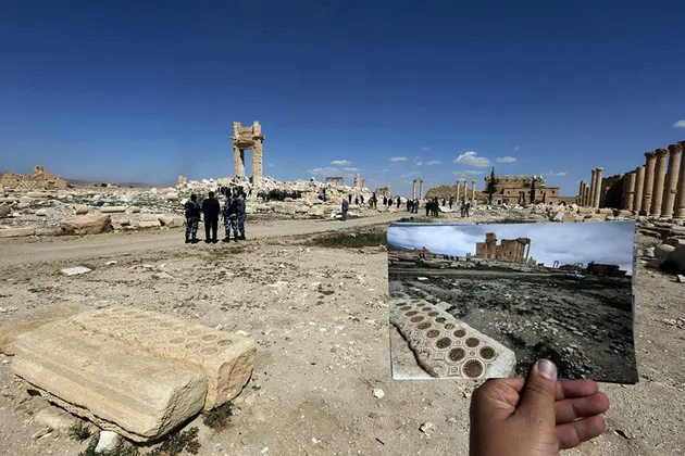 Kota Palmyra Dibom ISIS