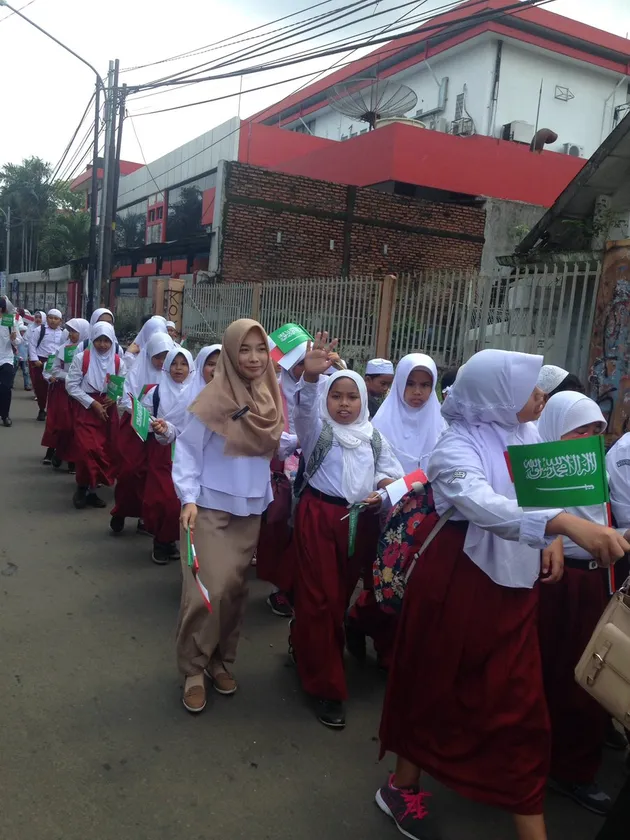 Parade Siswa SD Bogor