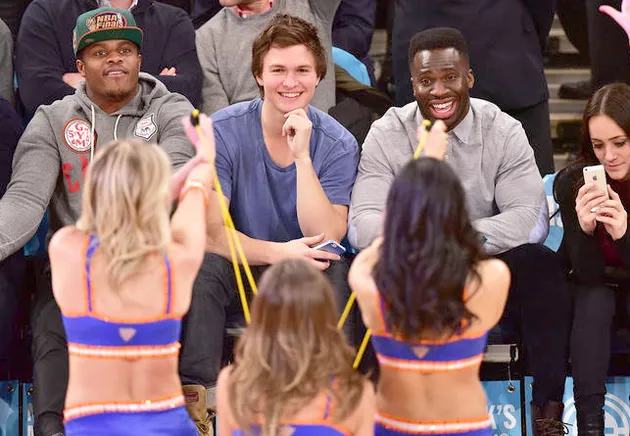 musisi nonton olahraga