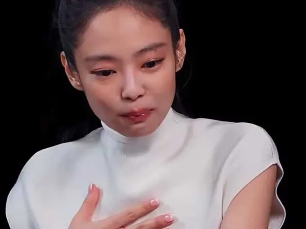 Beginilah Potret Jennie BLACKPINK saat Kepedesan 