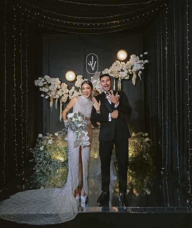 So Happy, 16 Pictures of Jessica Iskandar and Vincent Verhaag's Love Journey: From Being Rumored to Be Close Until Now Officially Married!