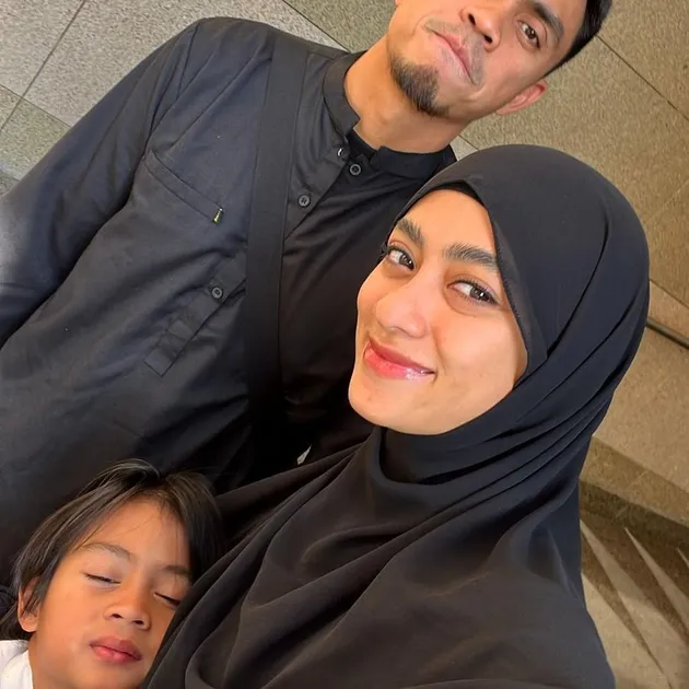 Ayudia Bing Slamet Saat Umrah