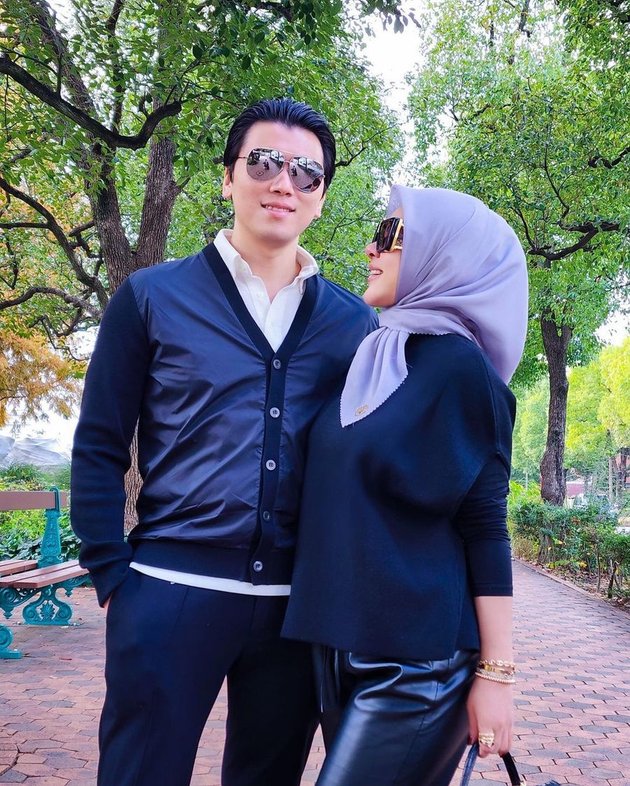 Being in Japan, Here are 8 Photos of Syahrini Showing Pictures with Reino Barack Amid Divorce Rumors - Still Intimate and Sticky Like a Stamp