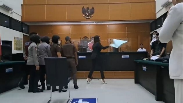 <nil>