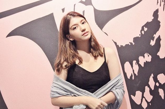Growing Up, Here are 9 Hot Photos of Cassandra Lee at the Age of 20