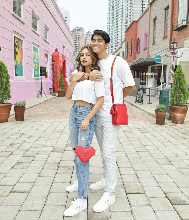 Starting from Love Location, Here are 8 Sweet Portraits of Celebrity Couple Yesaya Abraham and Kiara McKenna - 2nd Anniversary