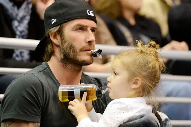 Foto Lucu Harper Beckham