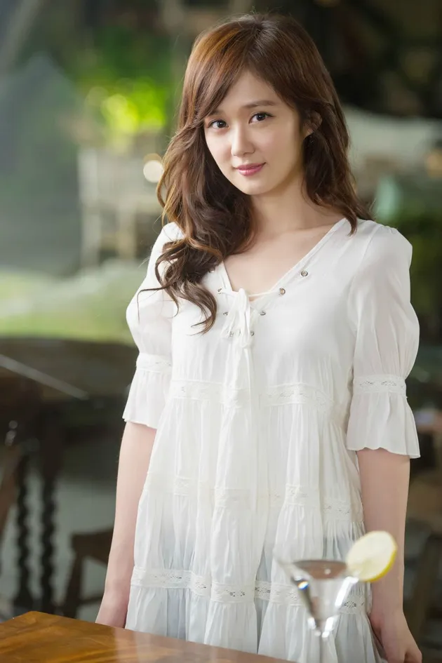 Aktor Berbakat Menyanyi