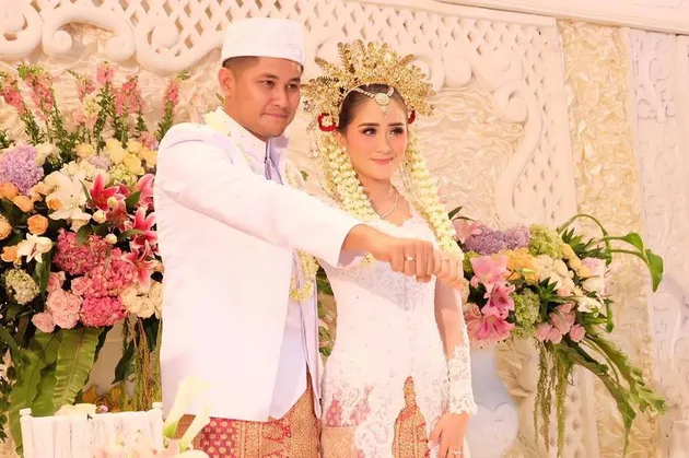puadin redi, ryana dea