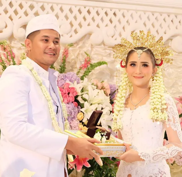 puadin redi, ryana dea