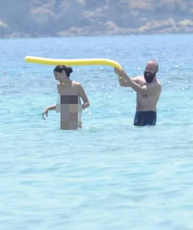 Berguzar Korel & Halit Ergenc