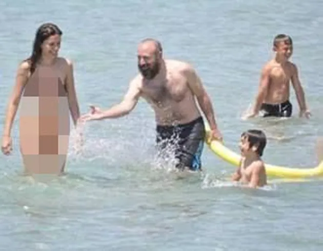 Berguzar Korel & Halit Ergenc