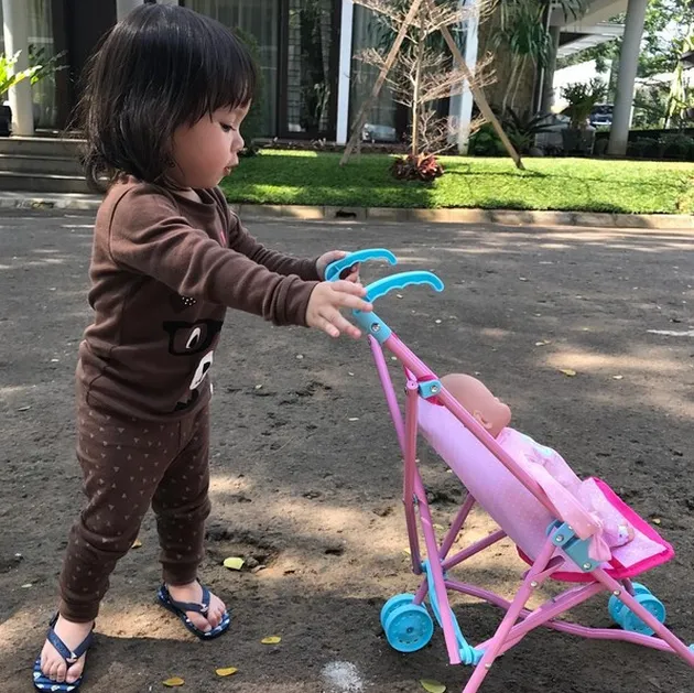 Foto Lucu Baby Gempi