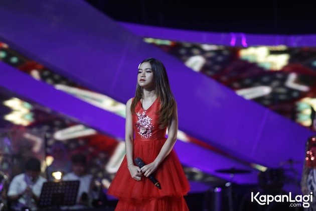 Red Dress, Check Out 10 Charms of Rara LIDA on the 'Extraordinary Viral Ambyar' Concert Stage