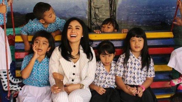Noble-hearted, Here are 9 Photos of Yuni Shara's School with Tuition Fee of Only 3,500 Rupiah