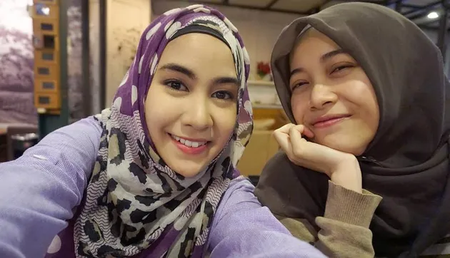 Anisa Rahma berhijab