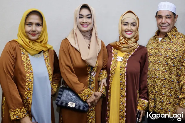 Julia Perez Sakit Kanker