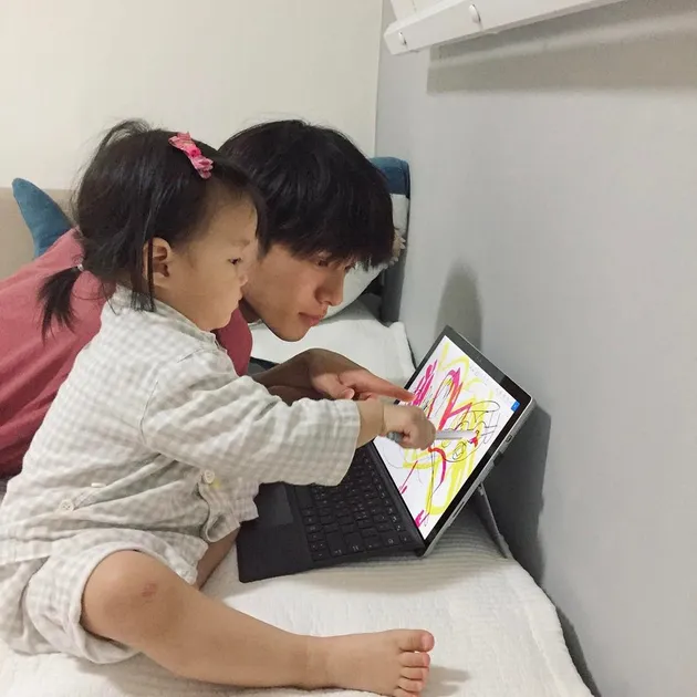 Papa Muda Korea Selatan Keren